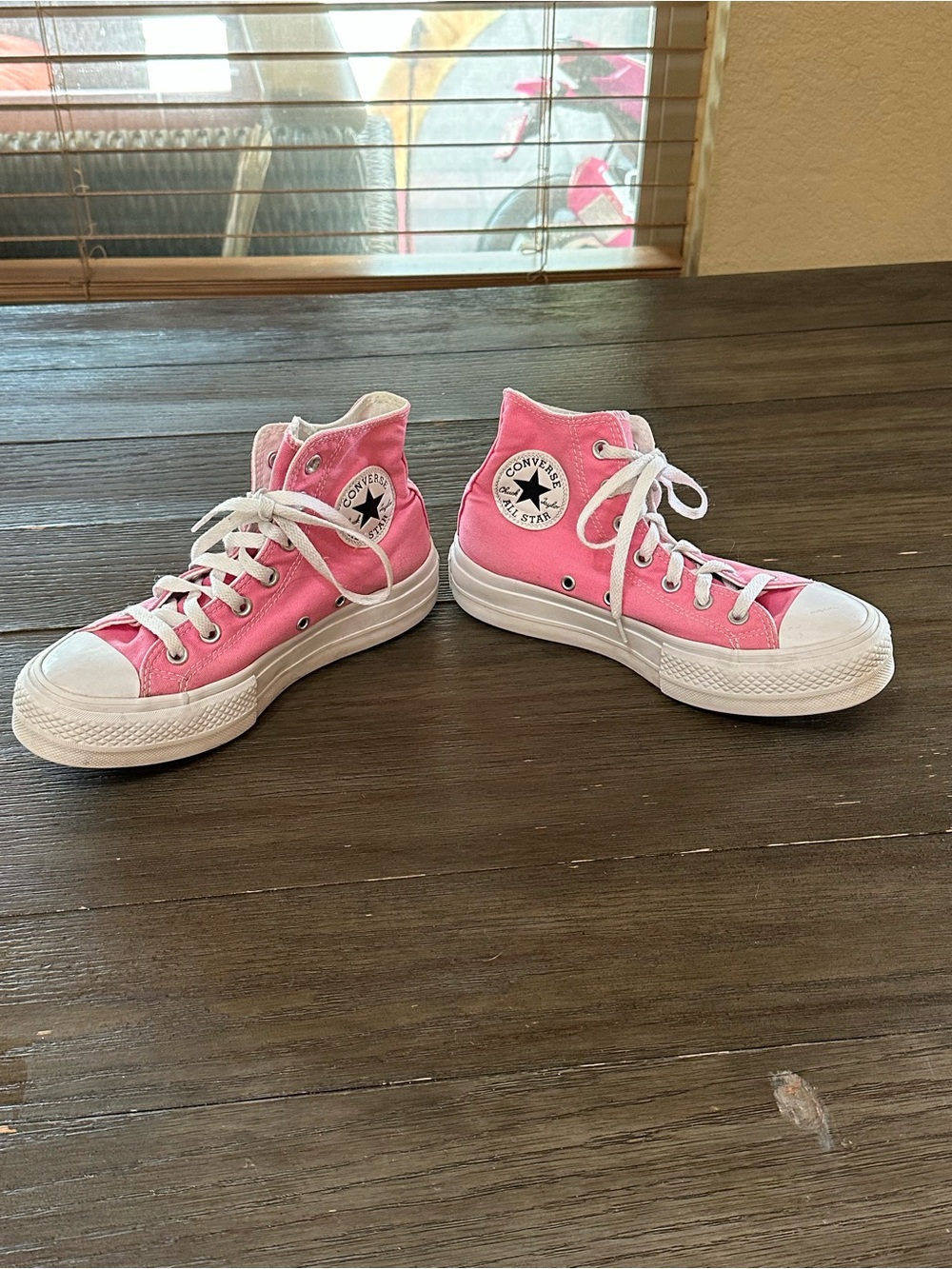 Converse Chuck Taylor All Star platform high-top sneakers men's 4.5/womens 6.5
